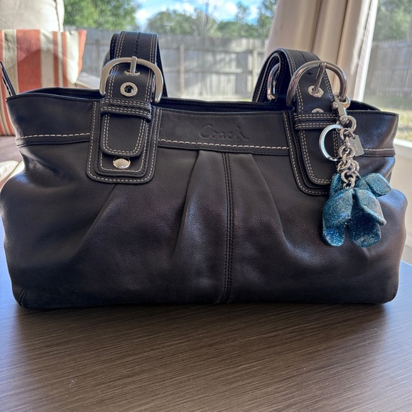 Coach Tea Rose Blue Bag Charm Glitter Resin - Picture 9 of 9